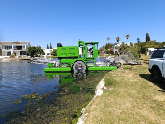 Aquatic Weed Harvester